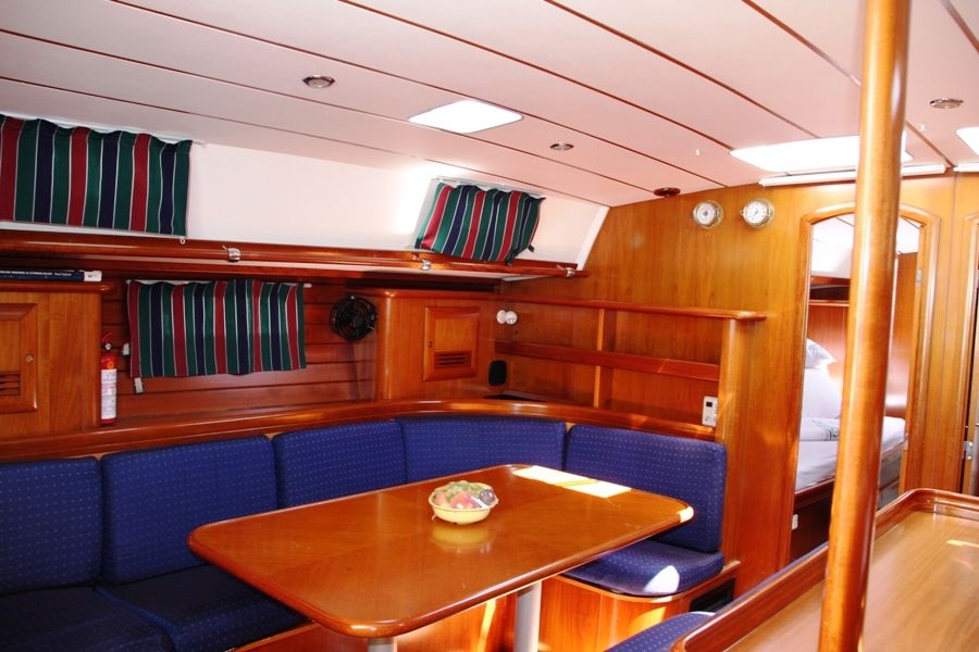 Beneteau 50