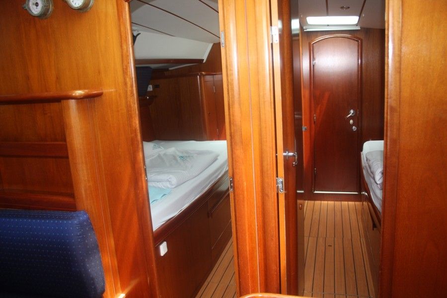 Beneteau 50