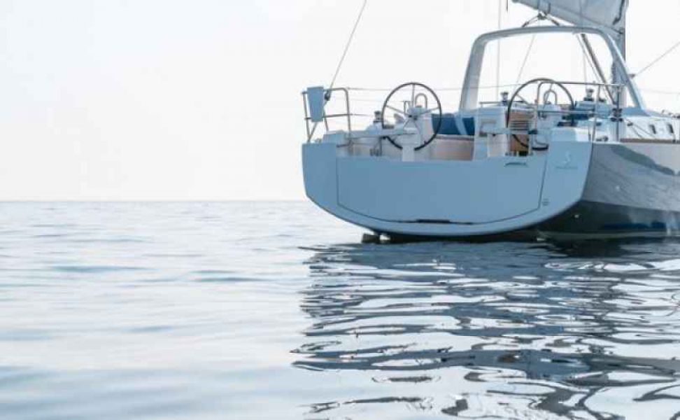 Oceanis 38