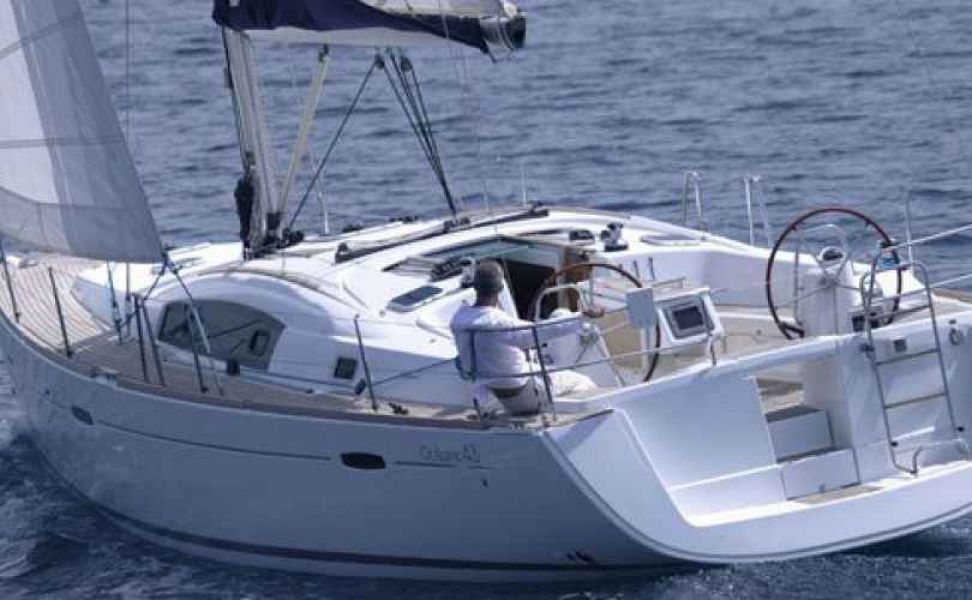 Oceanis 43