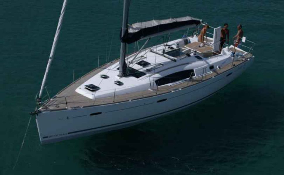 Oceanis 43