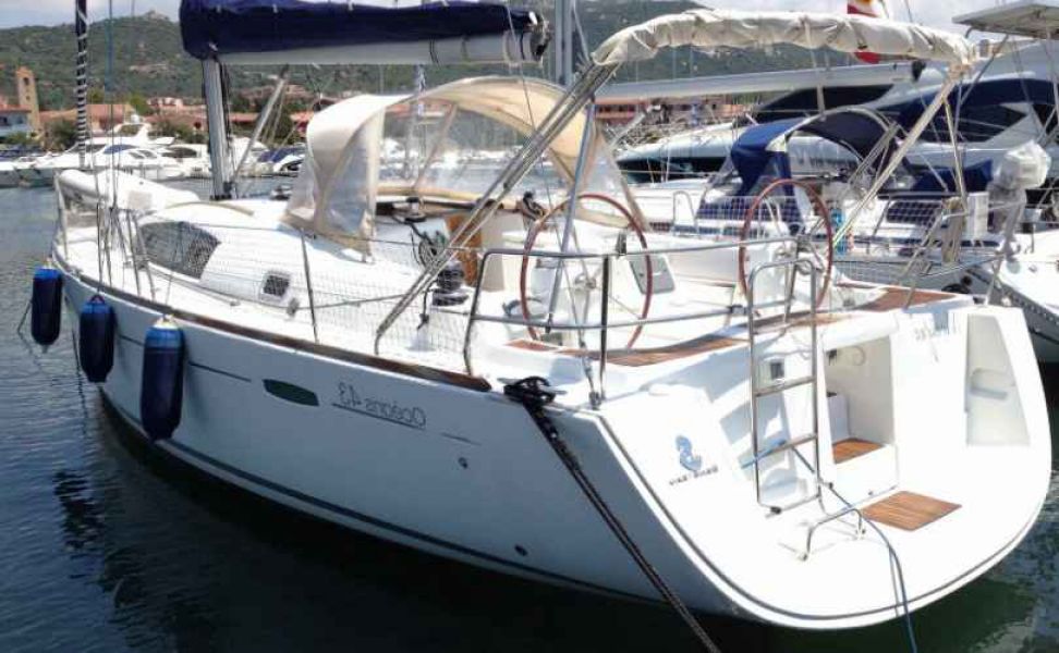 Oceanis 43