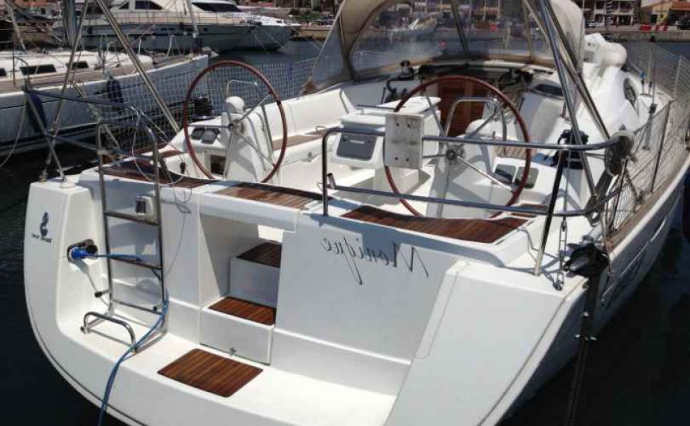 Oceanis 43
