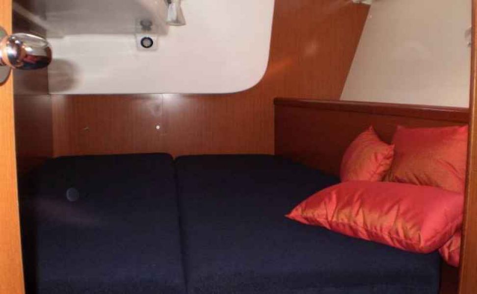 Oceanis 46