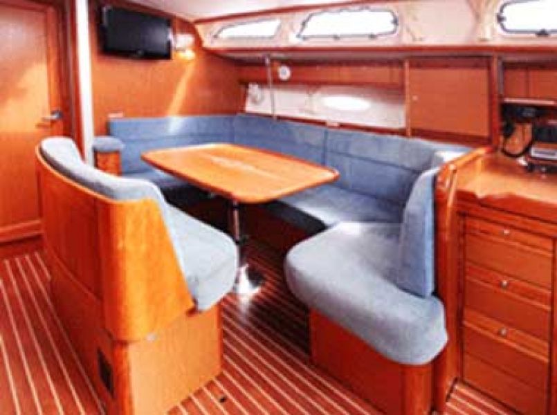Bavaria 40