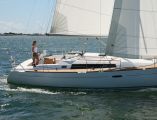 Oceanis 37