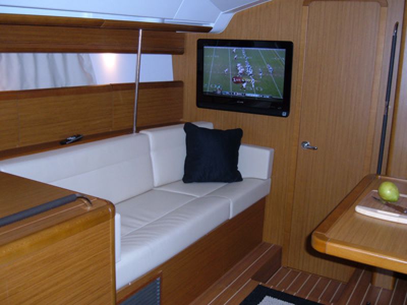 Jeanneau 45DS