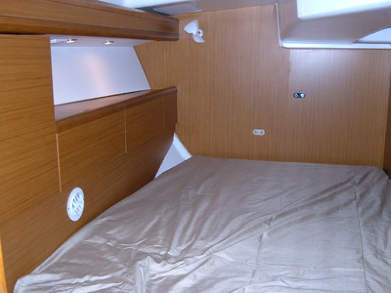 Jeanneau 45DS