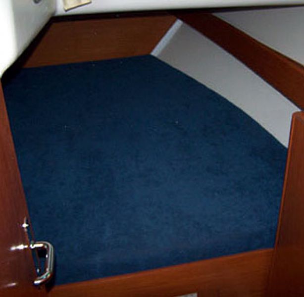 Beneteau 403