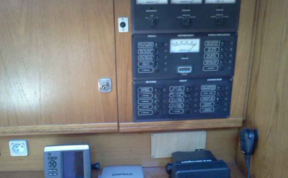 Sun Odyssey 42.2