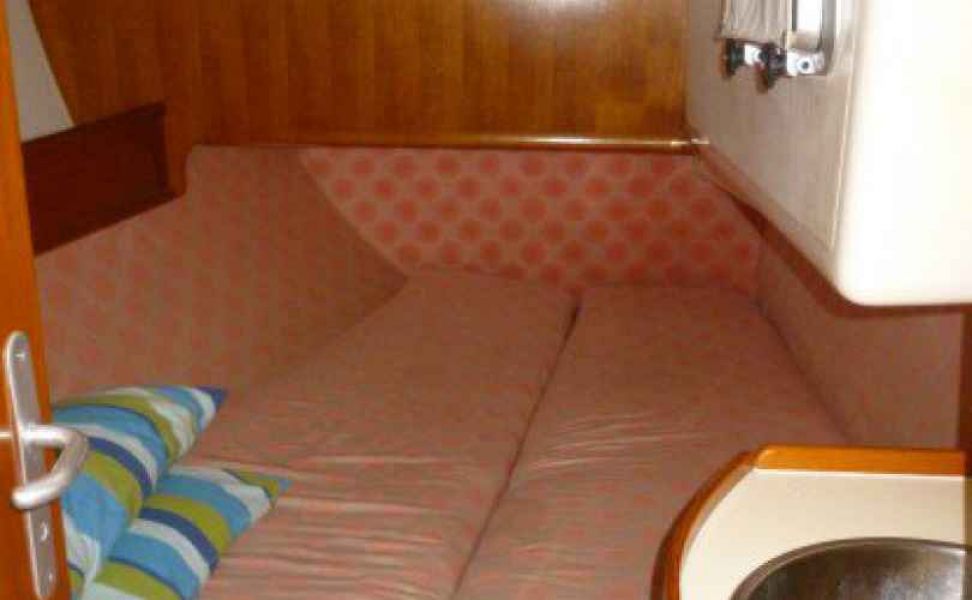 Sun Odyssey 42