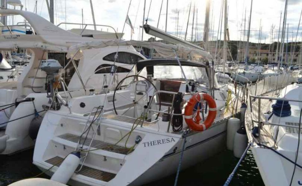 Sun Odyssey 42