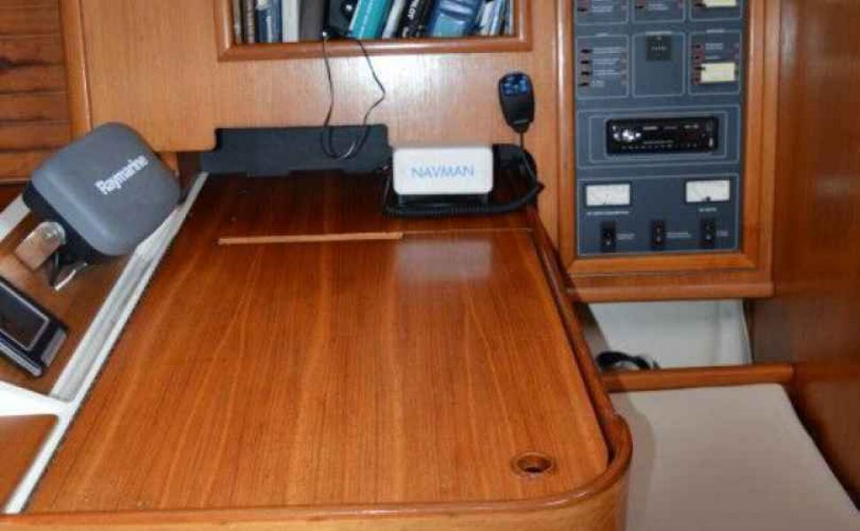 Sun Odyssey 42