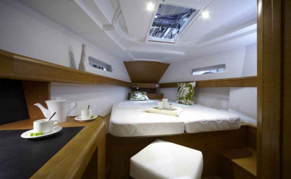 Sun Odyssey 439
