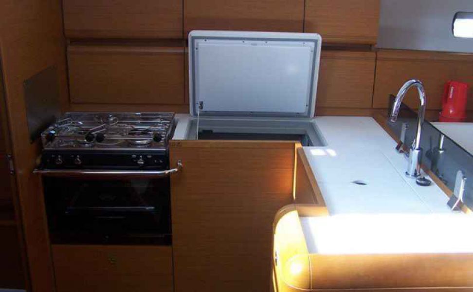 Sun Odyssey 439