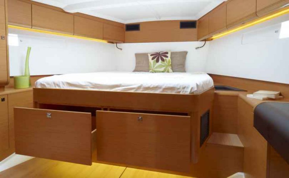 Sun Odyssey 519