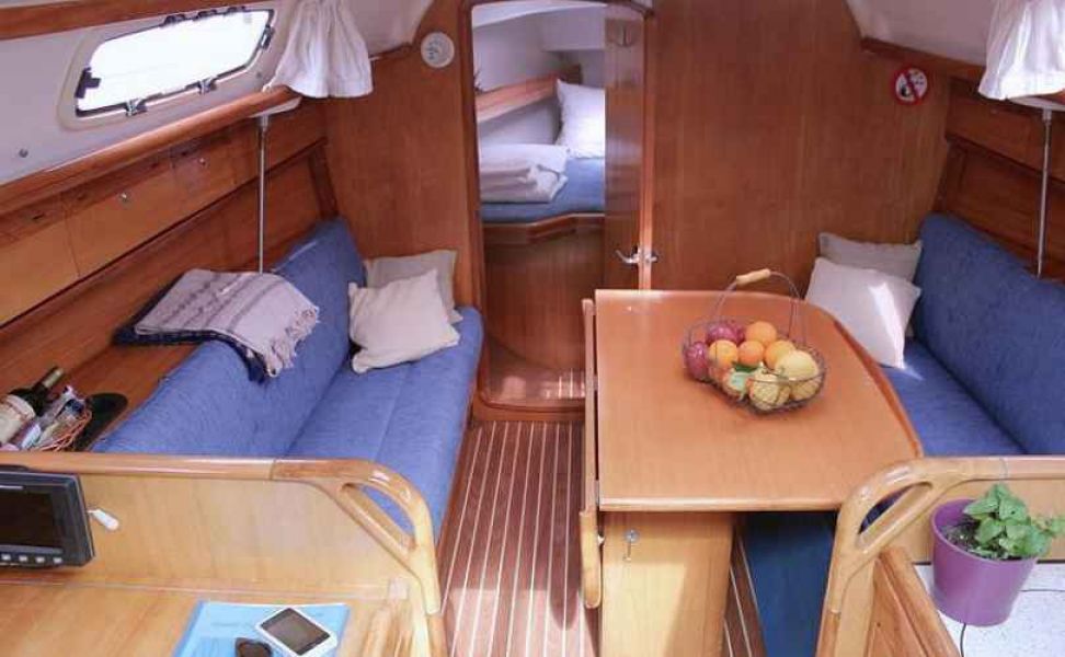 Bavaria 30