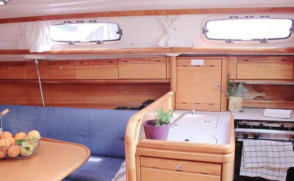 Bavaria 30