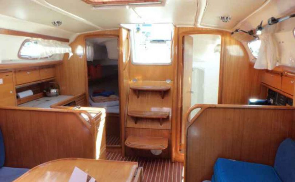 Bavaria 33 Cruiser