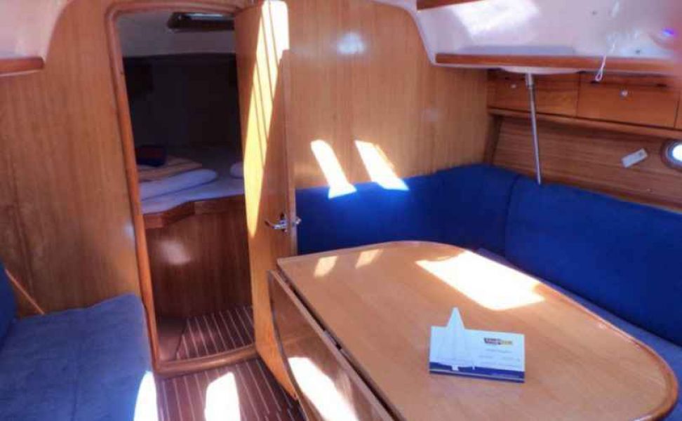Bavaria 33 Cruiser