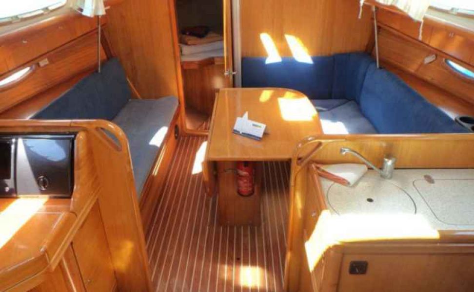 Bavaria 33 Cruiser