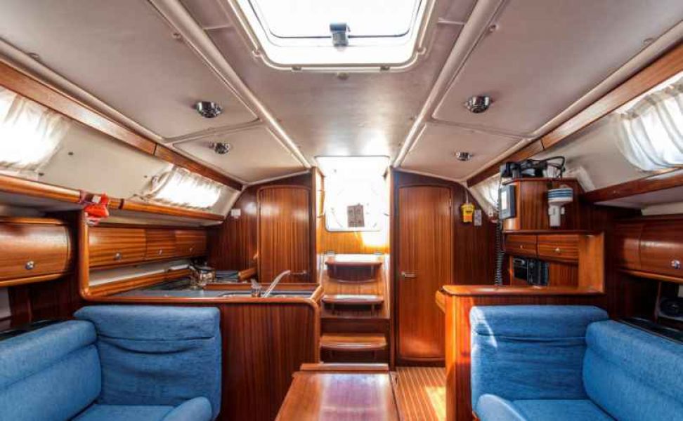 Bavaria 36
