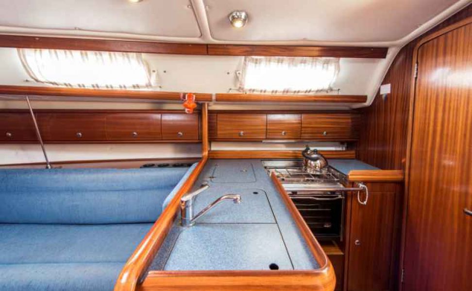 Bavaria 36