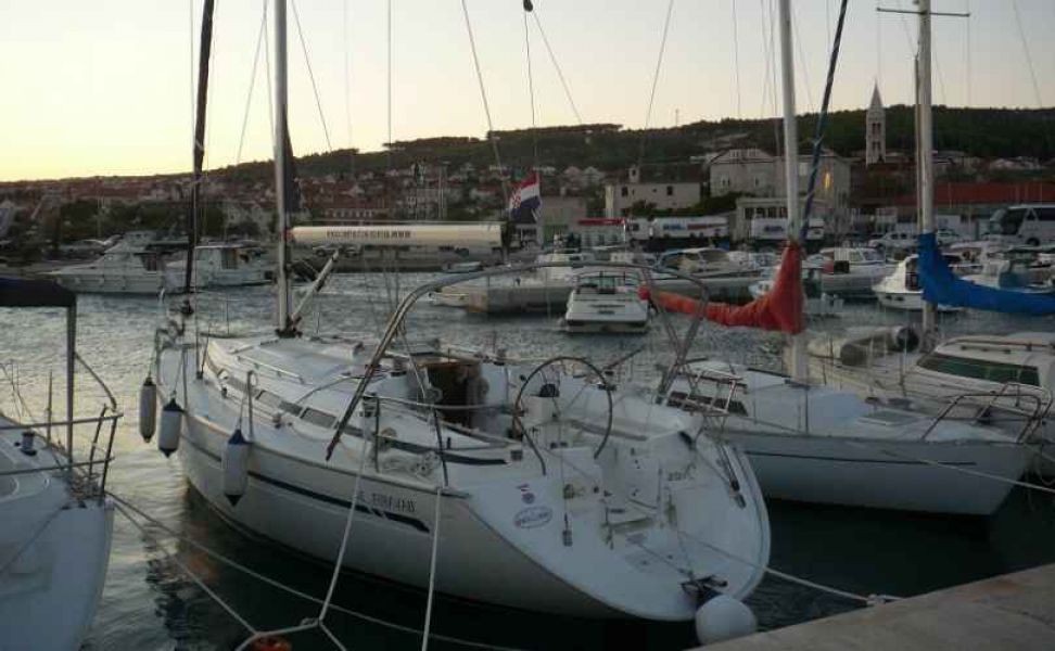 Bavaria 38 cruiser