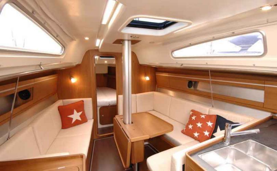 Dehler 35