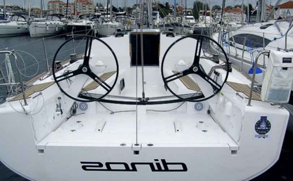 Elan 350 Performance