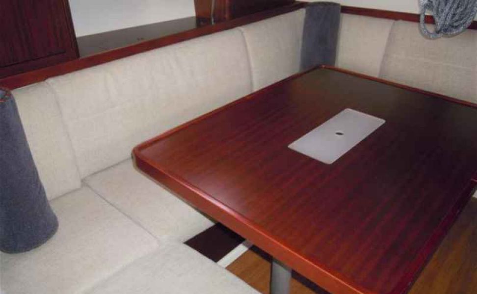 Hanse 400