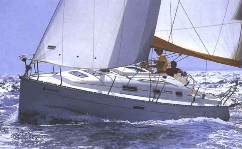 Oceanis 323