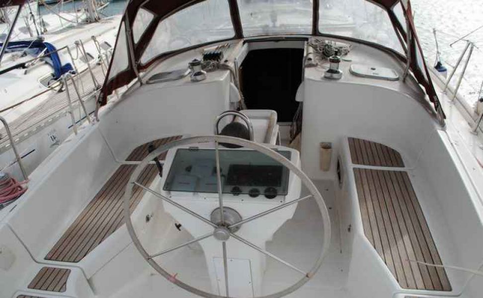 Oceanis 411