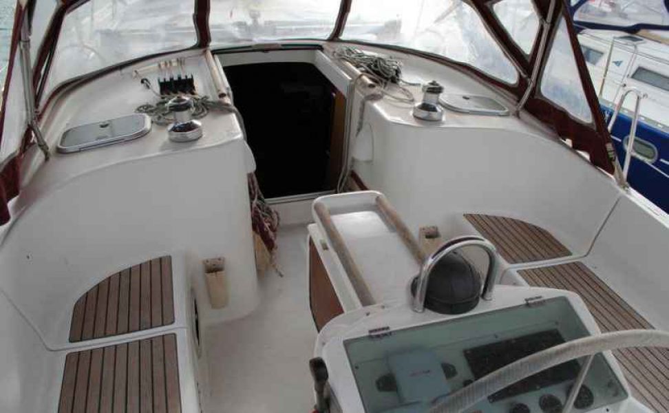 Oceanis 411