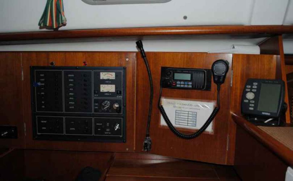 Oceanis 411