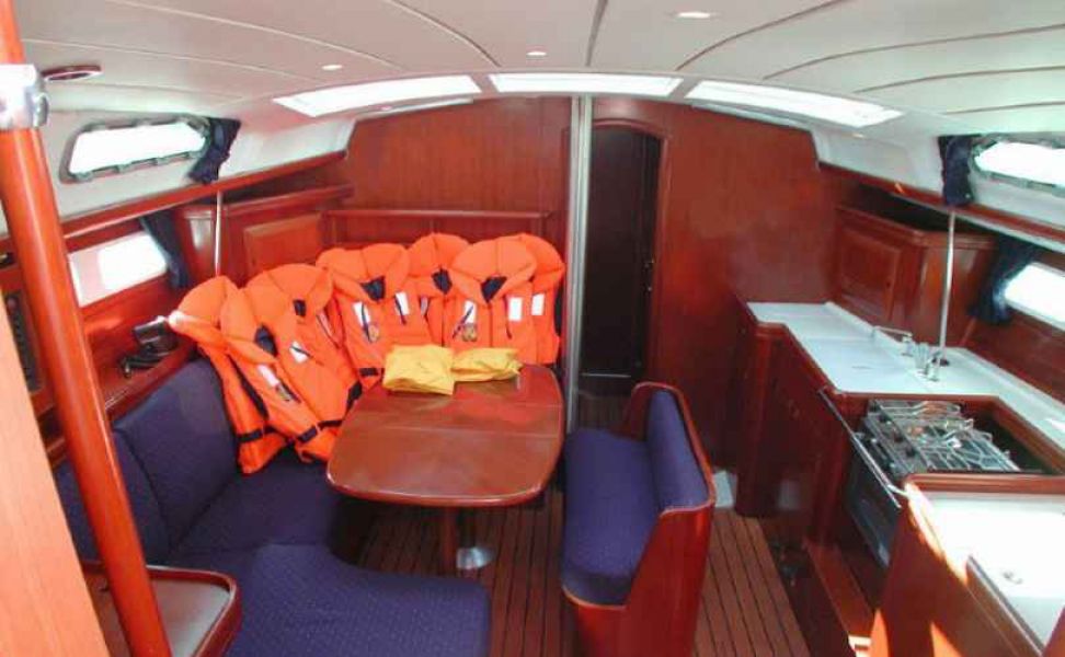 Oceanis 423