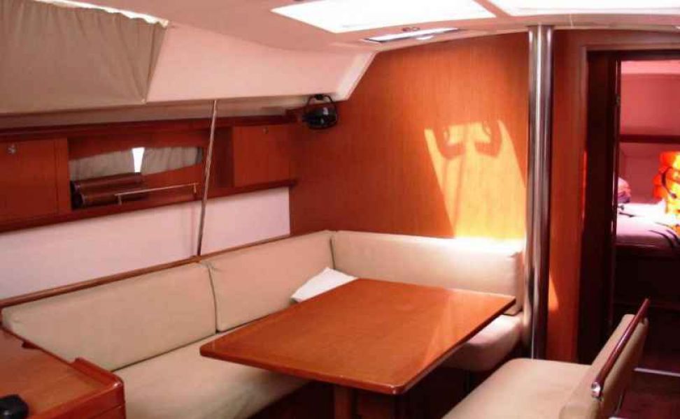 Oceanis 46