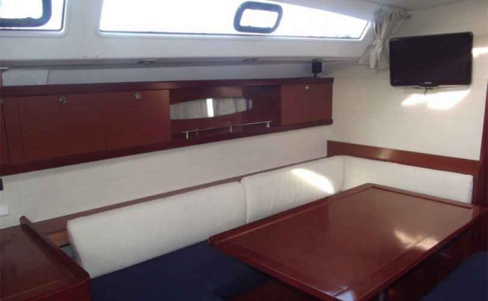 Oceanis 50 Family - 4 cab