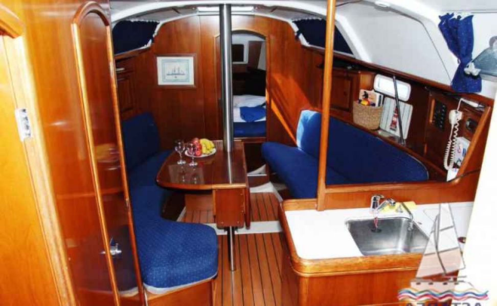 Oceanis Clipper 331