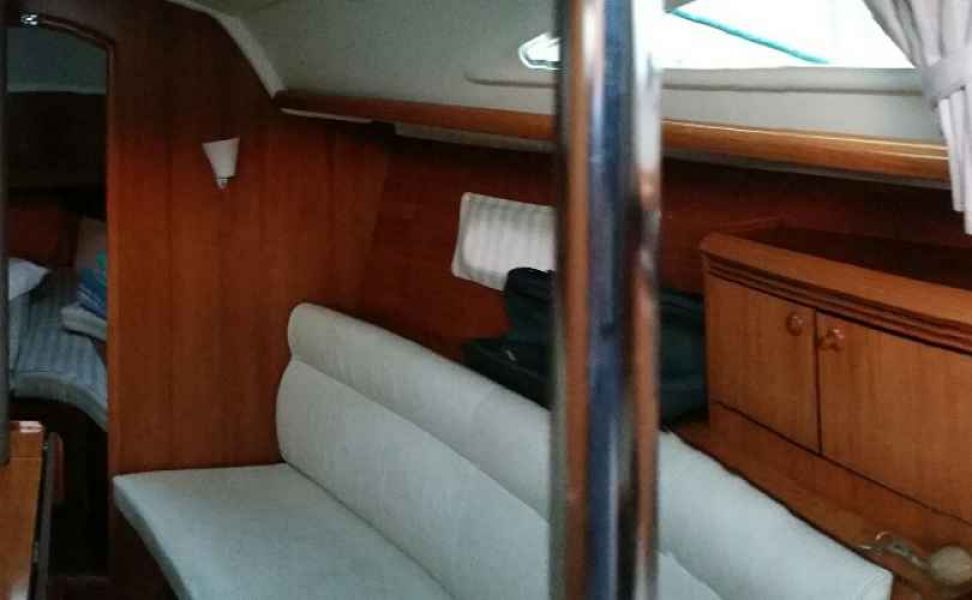 Sun Odyssey 32