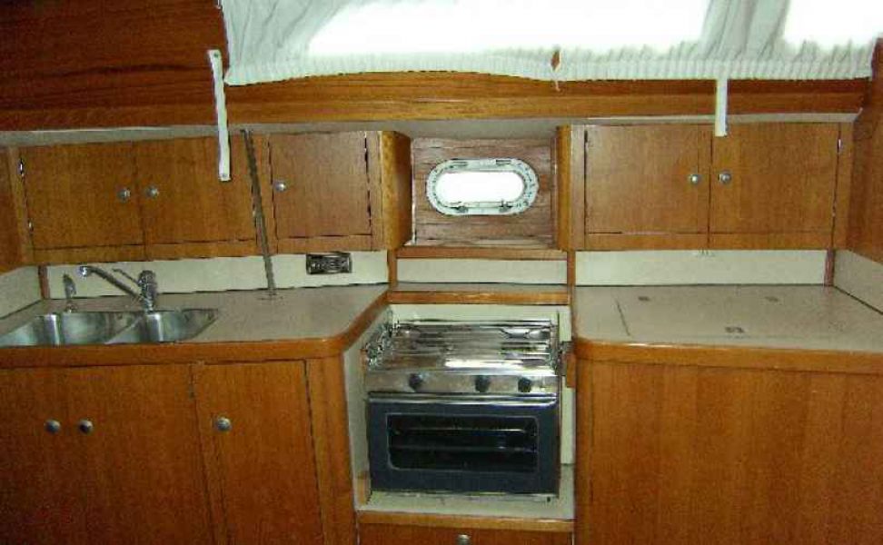 Sun Odyssey 37.1