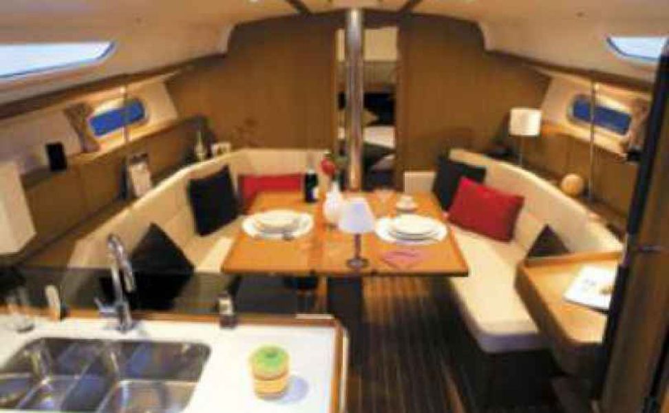 Sun Odyssey 39i