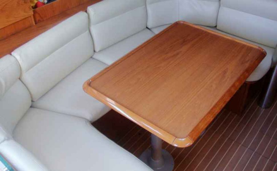 Sun Odyssey 40