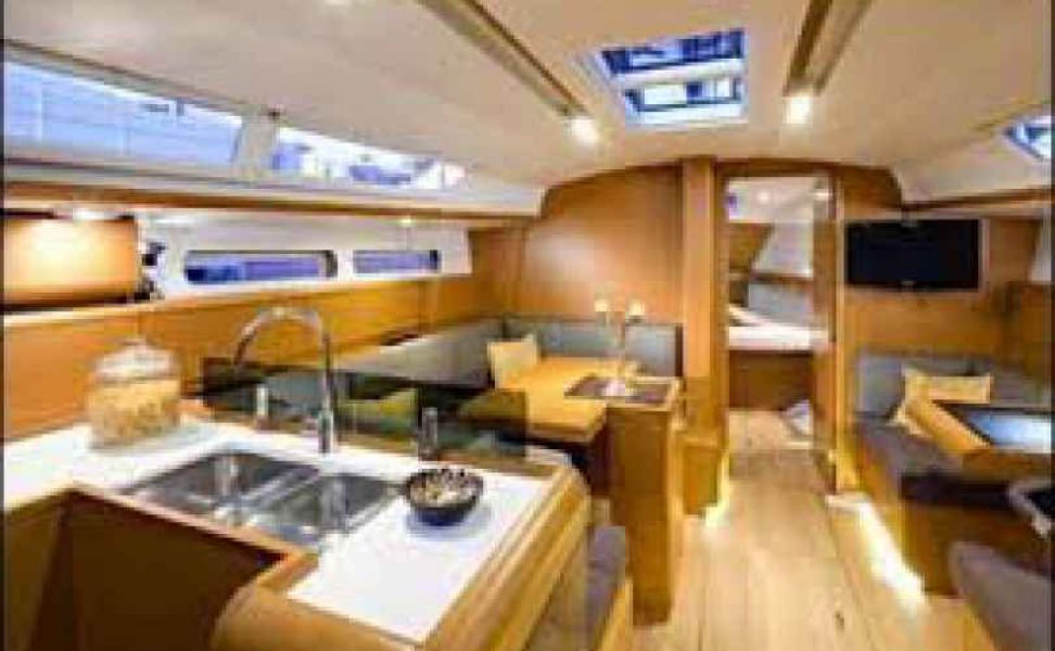Sun Odyssey 409