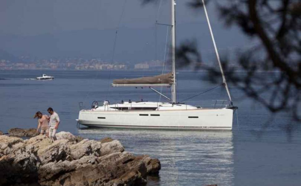 Sun Odyssey 419