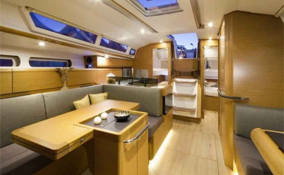 Sun Odyssey 419