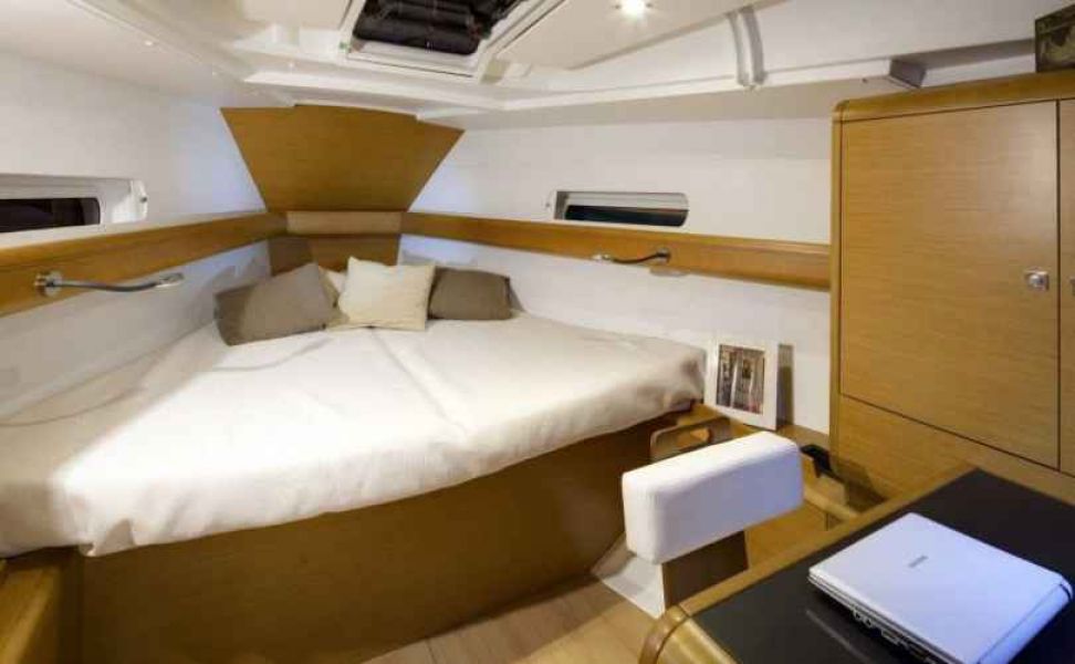 Sun Odyssey 419