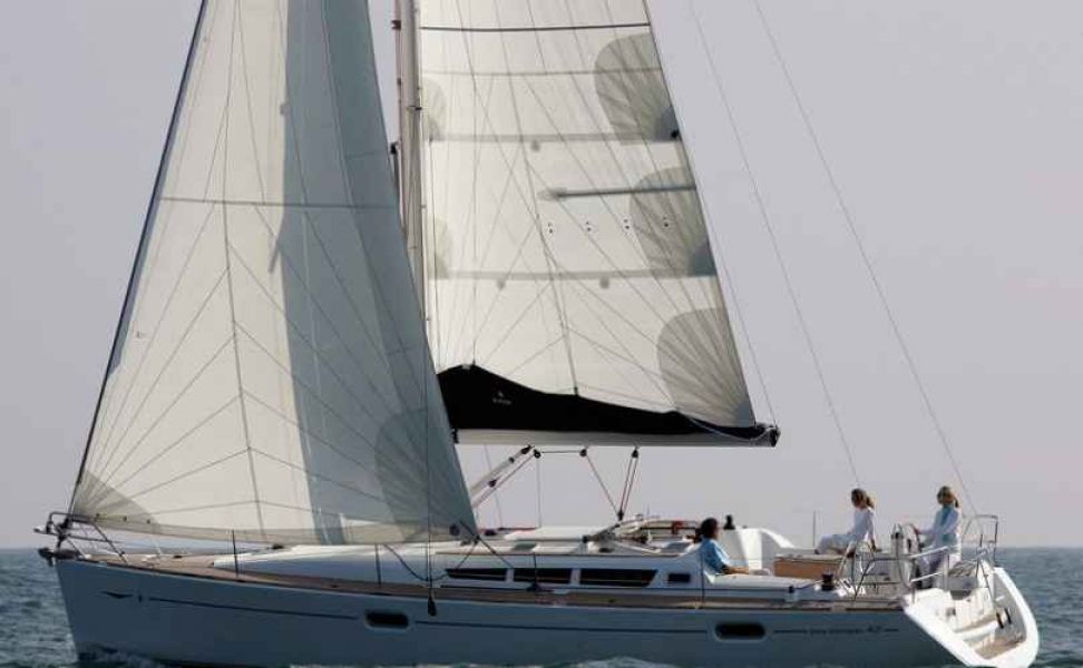 Sun Odyssey 42i