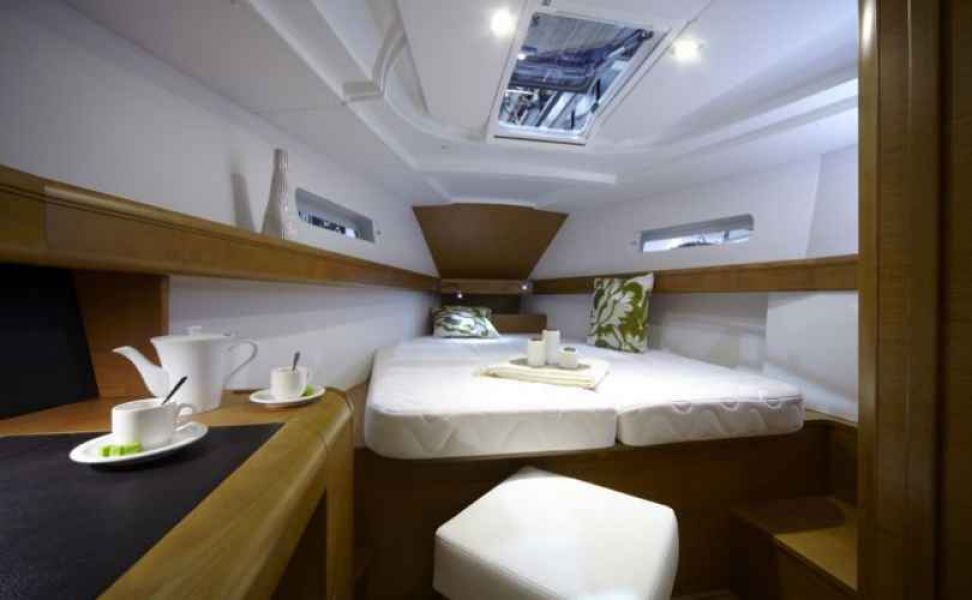 Sun Odyssey 449