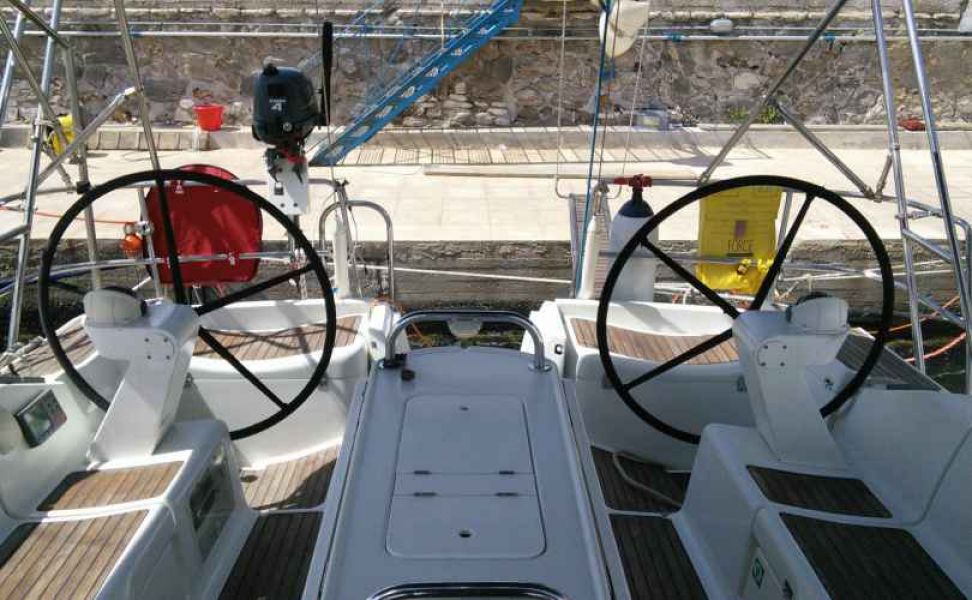 Sun Odyssey 45